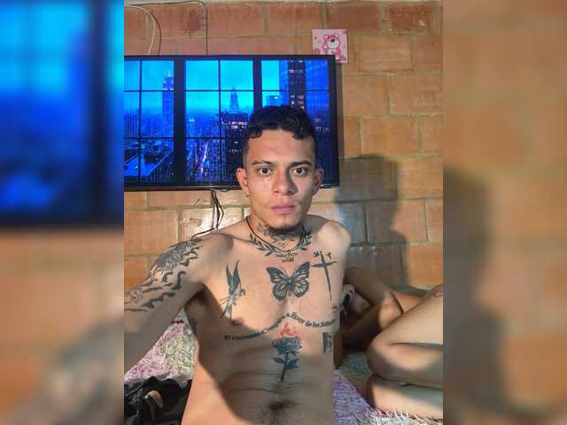  Emayjustin chat room