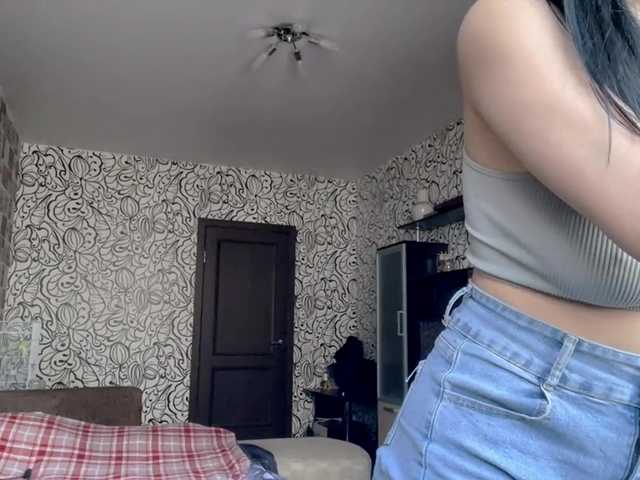 EmeritaFroehner Live Cam on BongaCams