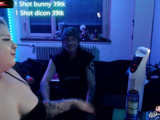 DarkBunnyPlay23's stillbild 3