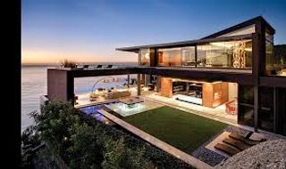 Домик у моря