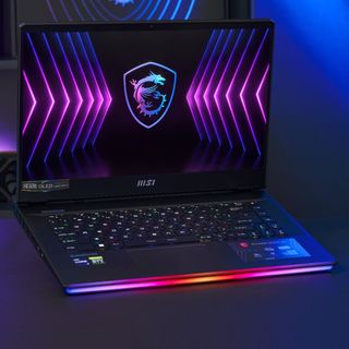 17.3" Ноутбук MSI Katana 17 HX B14WGK-053XRU черный