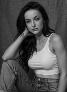 Новая камера — чтобы ты видел каждую мою дрожь.