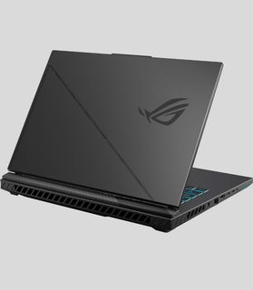 Laptop for streaming