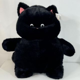 Plush cat