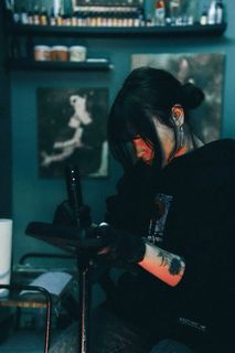 Be a tattoo artist