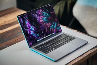 Macbook for better quality streaming
