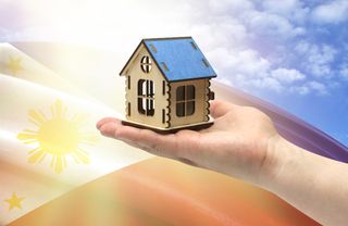 HOUSE AND LOT