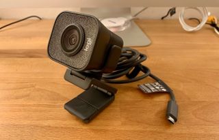 Web camera Logitech StreamCam FHD