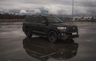 Land cruiser