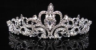 Be a queen