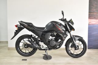 Moto FZ