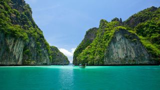 Travel to Thailand