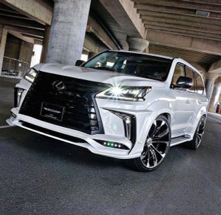 a big white car