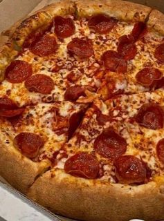 Пицца выходного дня