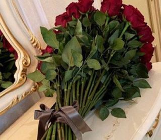 I love flowers.