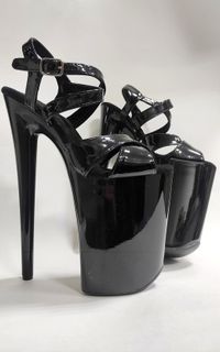 Strip shoes