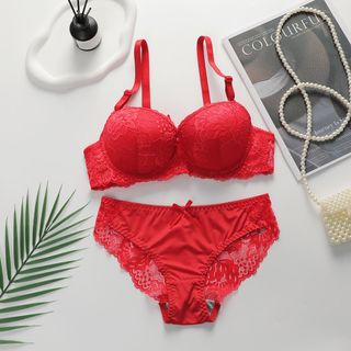 New lace lingerie