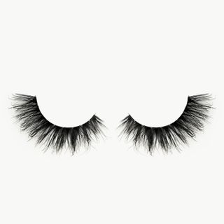 eyelashes