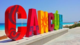 travel to Cancun