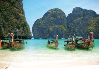 travel to thailand