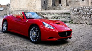 I want a red car