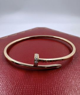 Гвоздик от Cartier