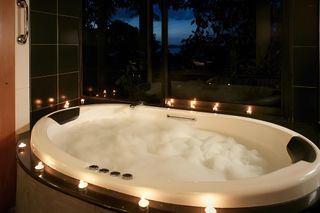 Jacuzzi