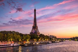 travel to paris