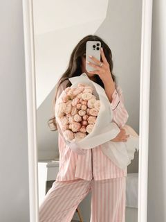lots of flowers