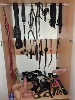 Fill everything with toys