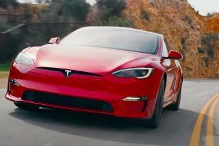 Car (red color)