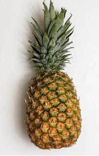 Buy pineapple