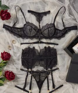 Set of underwear